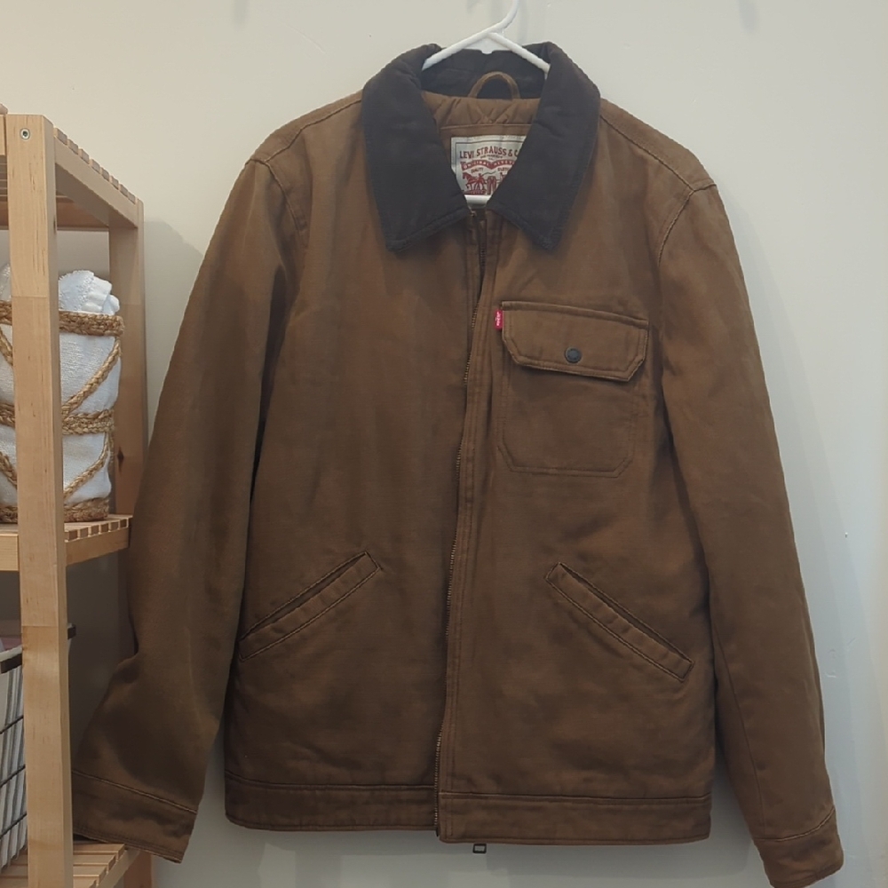 Levi's Tan Jacket with Brown Collar